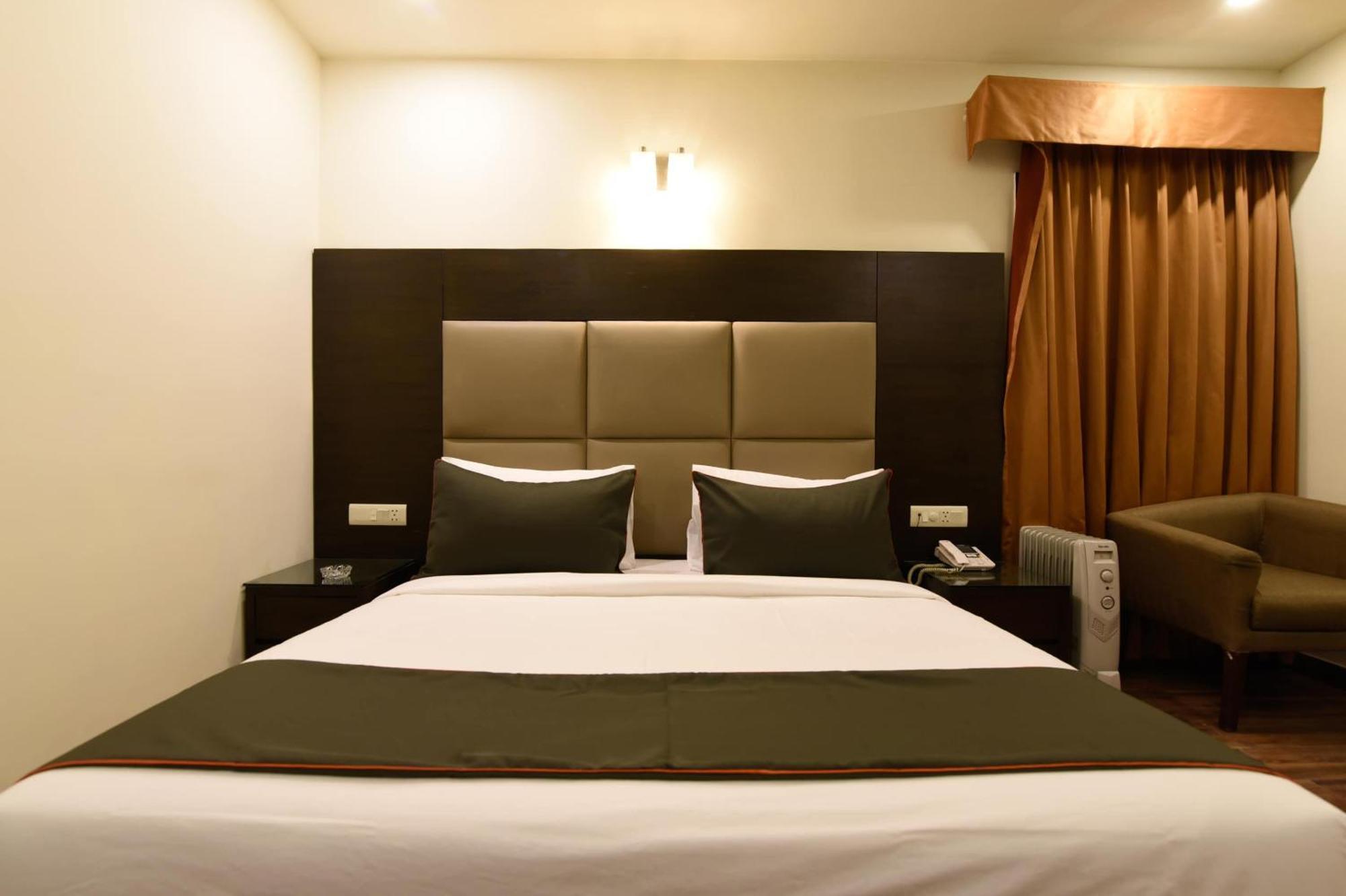 Hotel O Venkata Sai Sadan Mathrusree Nagar Kondapur  Exteriér fotografie