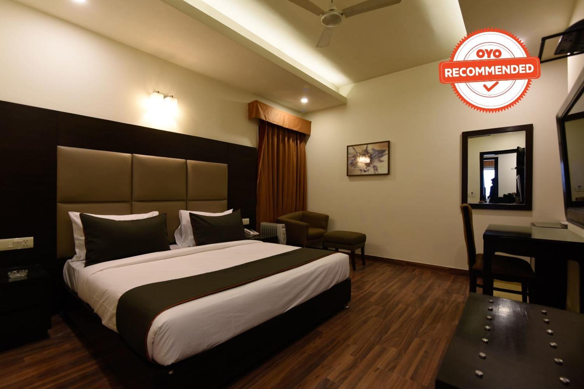 Hotel O Venkata Sai Sadan Mathrusree Nagar Kondapur  Exteriér fotografie